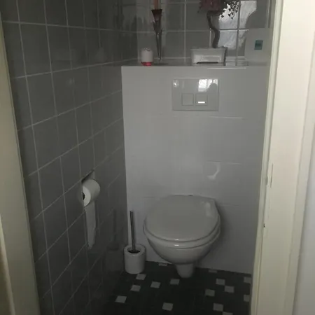 An Der Kastanie