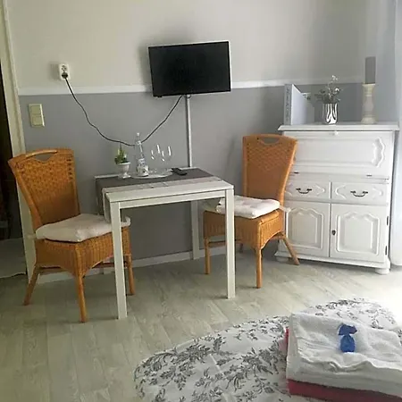 An Der Kastanie 3*